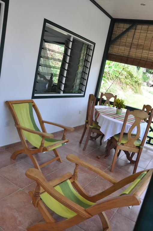 La Bel Zilwaz Guesthouse Диг Екстериор снимка